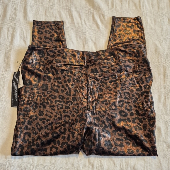 LuLaRoe Rise Luxe line women's size 3X leggings black copper animal print NWT - Picture 7 of 8